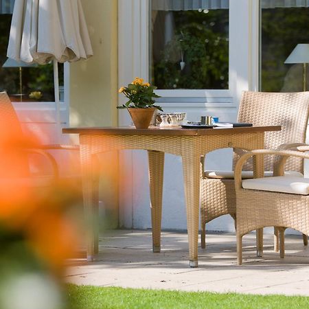 Hotel Parkfrieden Timmendorfer Strand Bagian luar foto